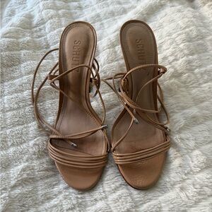 SCHUTZ Arceli Patent Leather Sandal - Honey Beige